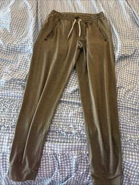 Vuori Joggers